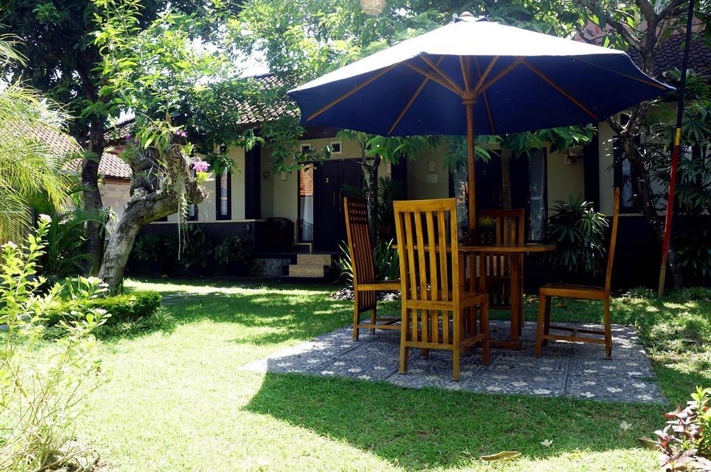 Cinthya Guest House Legian Exteriör bild
